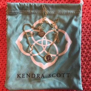 Kendra Scott Necklace